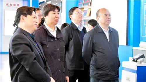 国家统计局工业司副司长朱虹一行莅临华体会·(hth)体育集团考察调研